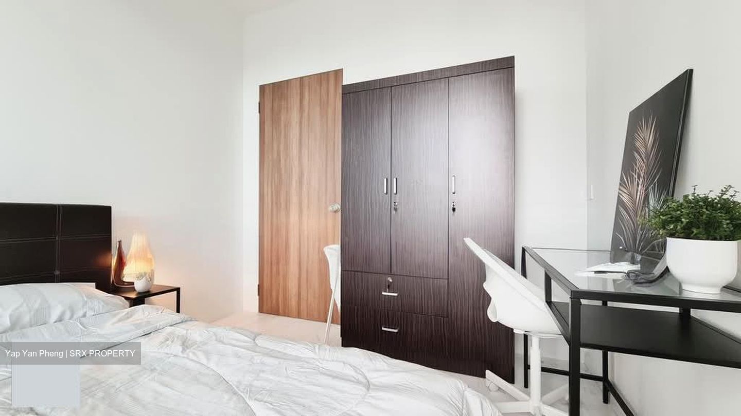 Centro Residences (D20), Condominium #593367801